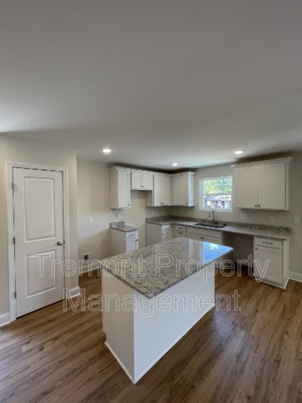 3105 E 37th St in Chattanooga, TN - Building Photo - Building Photo