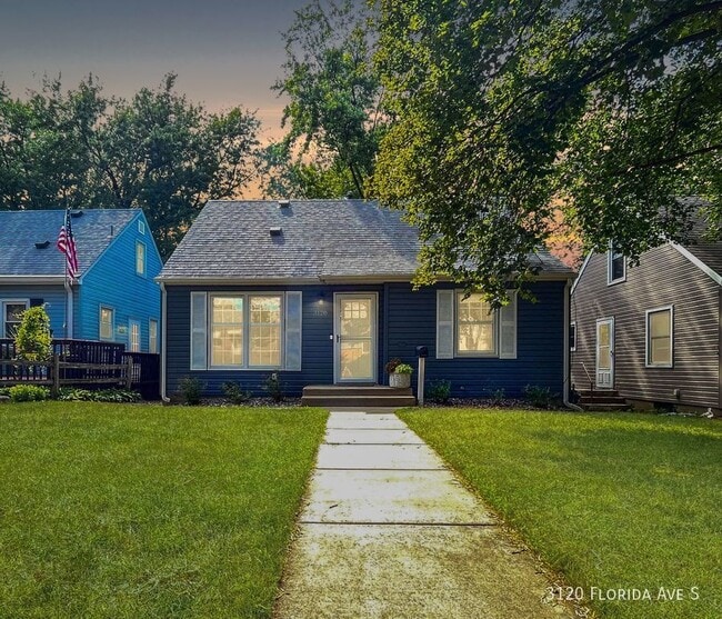 property at 3120 Florida Ave S