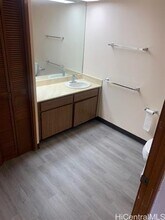 5090 Likini St in Honolulu, HI - Building Photo - Building Photo