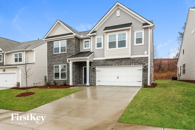 574 Hillpark Ln in Greer, SC - Building Photo - Building Photo