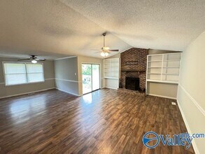 121 Rachel Dr NW in Huntsville, AL - Building Photo - Building Photo
