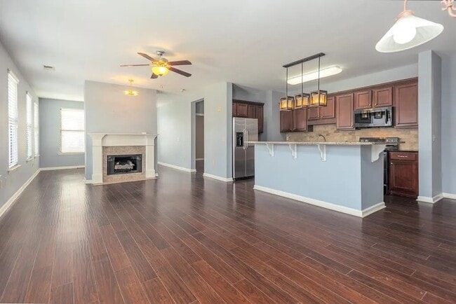 property at 721 Litty Ct