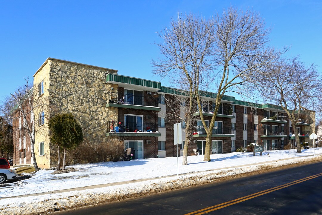 Prescott Place in Madison, WI - Foto de edificio