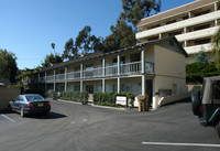 1214 Coast Village Rd in Santa Barbara, CA - Foto de edificio - Building Photo