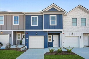 1328 Riverstone Rd in Jonesboro, GA - Building Photo