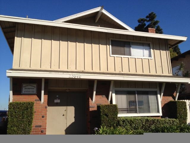 Casa Largo Apartments in Lomita, CA - Building Photo