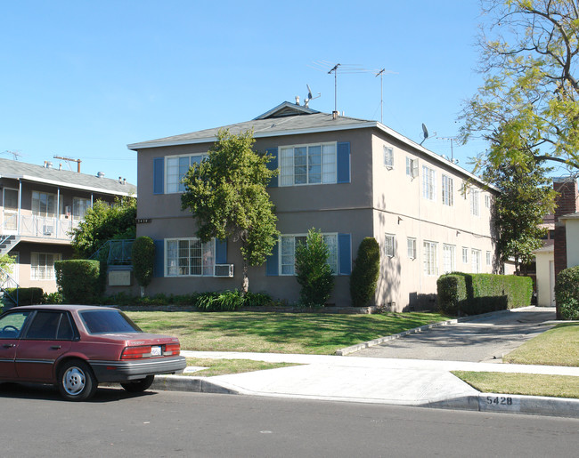 5434-5440 Willowcrest Ave in North Hollywood, CA - Building Photo - Building Photo