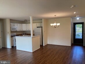 2003 Raven's Row in Evesham, NJ - Building Photo - Building Photo