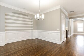 914 Canterbury Ln NE in Atlanta, GA - Building Photo - Building Photo