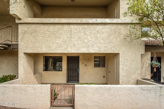 11026 N 28th Dr in Phoenix, AZ - Building Photo - Building Photo