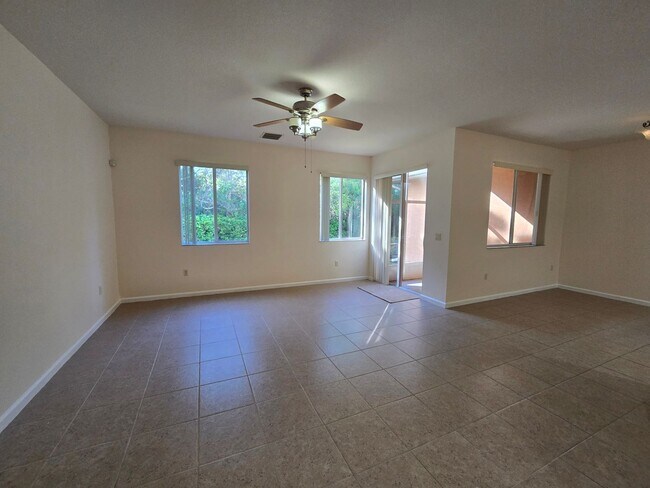 2549 Stockbridge Square SW in Vero Beach, FL - Building Photo - Building Photo