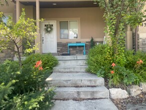 439 W Alpine Dr in Saratoga Springs, UT - Building Photo - Building Photo