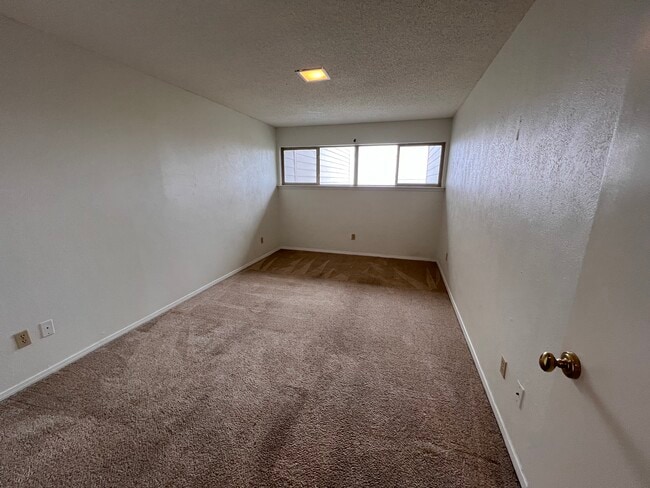 306 Out Yonder in Horseshoe Bay, TX - Building Photo - Building Photo