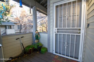 2127 Roundhouse Rd in Sparks, NV - Building Photo - Building Photo