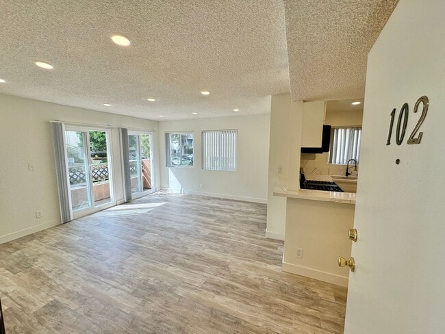3722 S Canfield Ave in Los Angeles, CA - Building Photo - Building Photo
