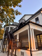 630 Jefferson Ave in Scranton, PA - Foto de edificio - Building Photo