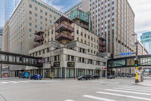 601-607 Marquette Ave in Minneapolis, MN - Building Photo