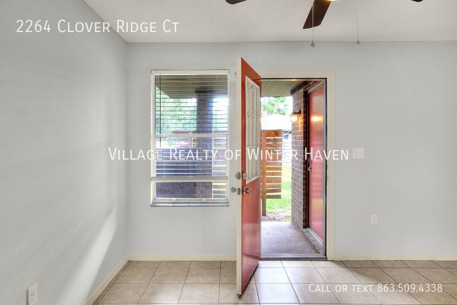 2264 Clover Ridge Ct in Eagle Lake, FL - Building Photo