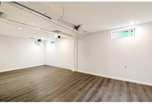 103 Walnut St, Unit Studio B in Mansfield, MA - Building Photo