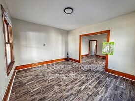 432 Jefferson St in Bloomsburg, PA - Building Photo