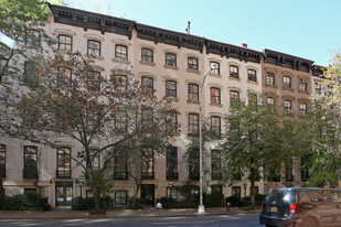 444 W 23rd St Apartments