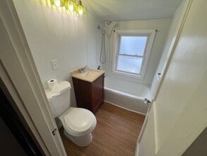 24 Circuit St in New Bedford, MA - Building Photo - Building Photo