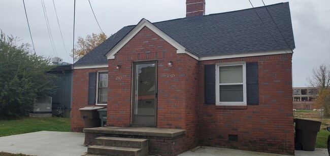 property at 2515 Spring Garden St