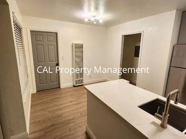 2362 N Main St in Salinas, CA - Building Photo - Building Photo