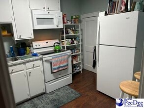 511 S Park Ave in Florence, SC - Building Photo - Building Photo