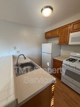 8963 El Mirador Dr in Elk Grove, CA - Building Photo - Building Photo