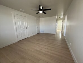 1843 Parkway Blvd, Unit 2 in Salt Lake City, UT - Building Photo - Building Photo