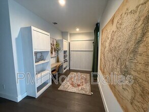 1771 Mccoy St in Dallas, TX - Building Photo - Building Photo