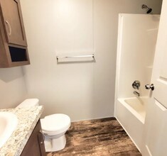 8040 Harbour Dr in Fair Haven, MI - Building Photo - Building Photo