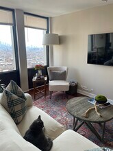 444 W Fullerton Pky, Unit 1905 in Chicago, IL - Foto de edificio - Building Photo