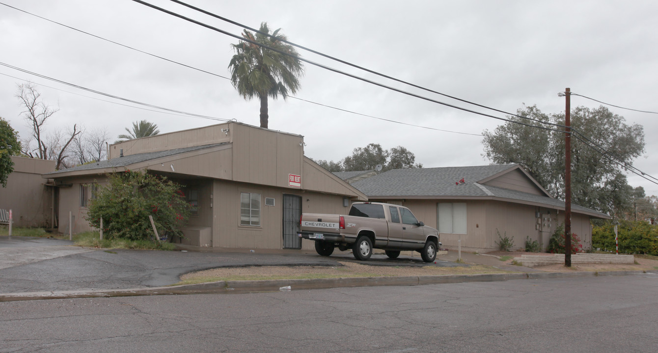 Morten Avenue Apartments in Phoenix, AZ - Foto de edificio