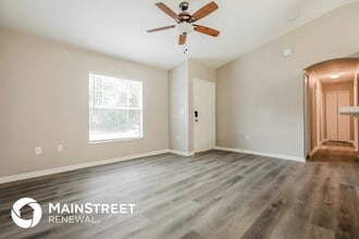 4585 Bathfeld Rd in North Port, FL - Building Photo - Building Photo