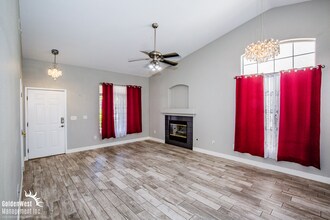 9570 S Collins Leap Ct in Las Vegas, NV - Building Photo - Building Photo