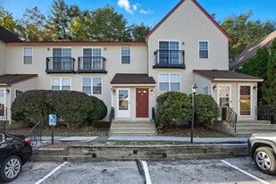 77 East Ridge Rd in Merrimack, NH - Building Photo