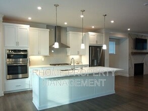 2530 Clairebrooke Bnd in Chamblee, GA - Building Photo - Building Photo