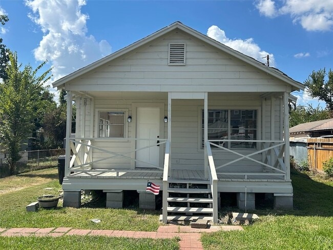 property at 3419 Elser St