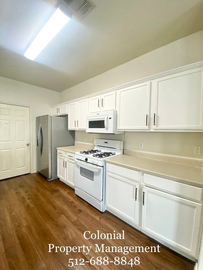 1501 Darjeeling Dr in Pflugerville, TX - Building Photo - Building Photo