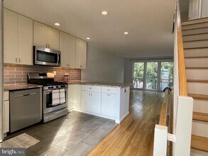 108 G St SW in Washington, DC - Building Photo - Building Photo