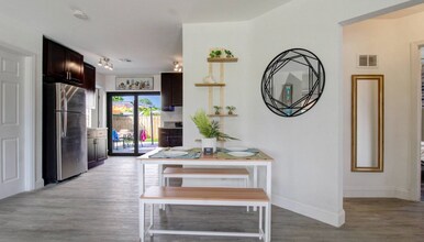 141 NW 19th St in Pompano Beach, FL - Building Photo - Building Photo