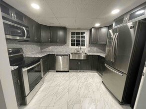 5733 Aspen Dr in Toledo, OH - Building Photo - Building Photo