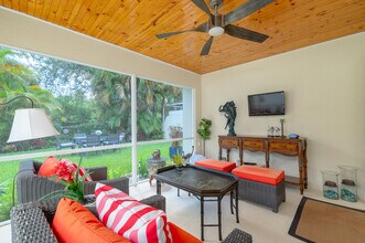 2481 SW Nettles Ct in Palm City, FL - Building Photo - Building Photo