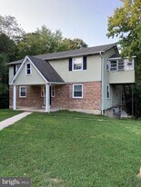 1357 W Pulaski Hwy in Elkton, MD - Building Photo
