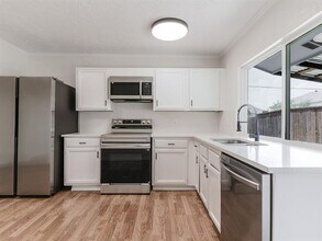 5920 Maple Ln in Rowlett, TX - Building Photo - Building Photo