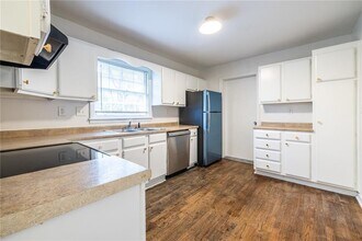 2986 Belvedere Ln in Decatur, GA - Building Photo - Building Photo