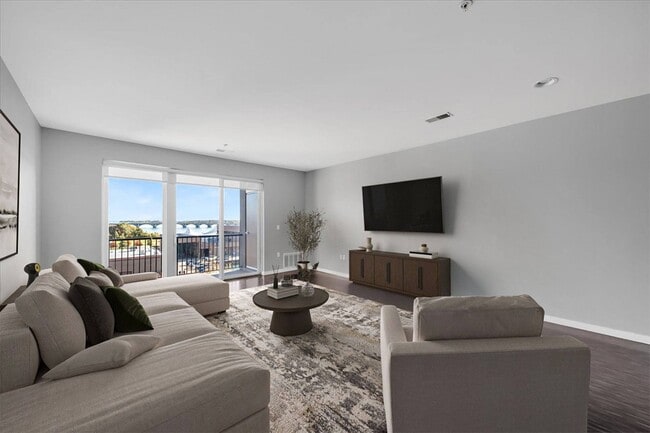 Waters Edge Apartments of Harbortown in Detroit, MI - Foto de edificio - Building Photo