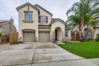 3283 Pappani Way in San Jose, CA - Building Photo - Building Photo